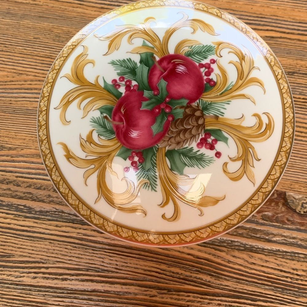 Mikasa Red and Gold Holiday Decor Dish with Lid
